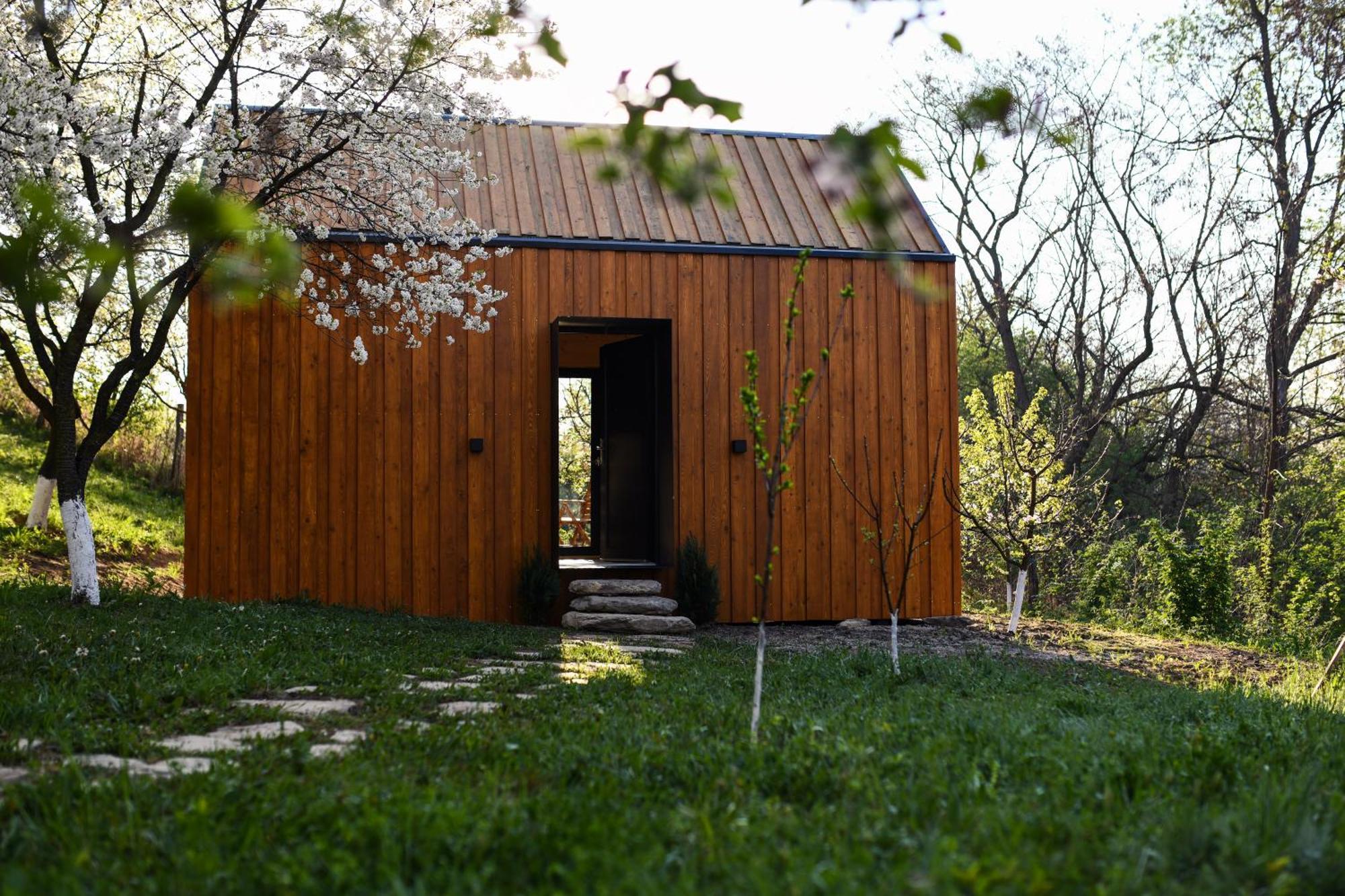 Casuta Din Livada Villa Maneciu Exterior photo